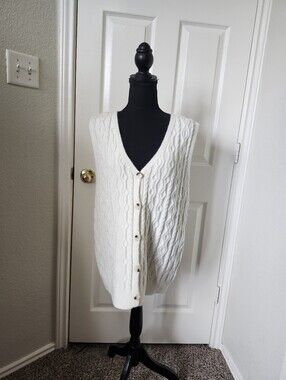 Motel Rocks Ivory Cable Knit Button-Front Vest